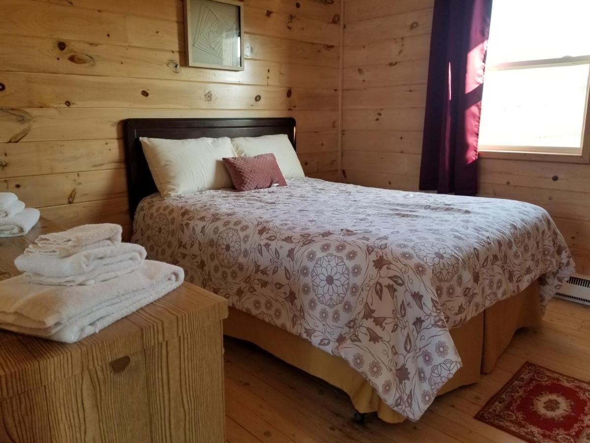 Blue Spruces Cottages Hampton Buitenkant foto