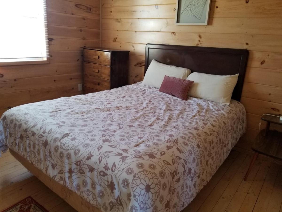 Blue Spruces Cottages Hampton Buitenkant foto