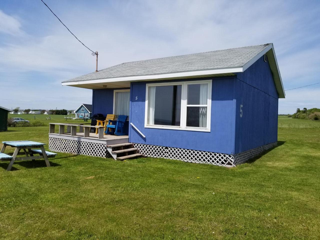 Blue Spruces Cottages Hampton Buitenkant foto