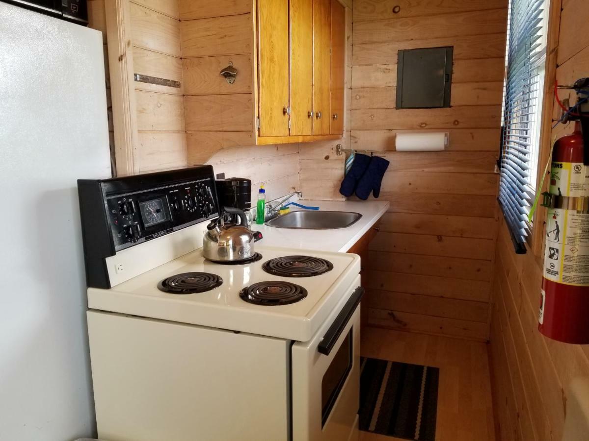 Blue Spruces Cottages Hampton Buitenkant foto