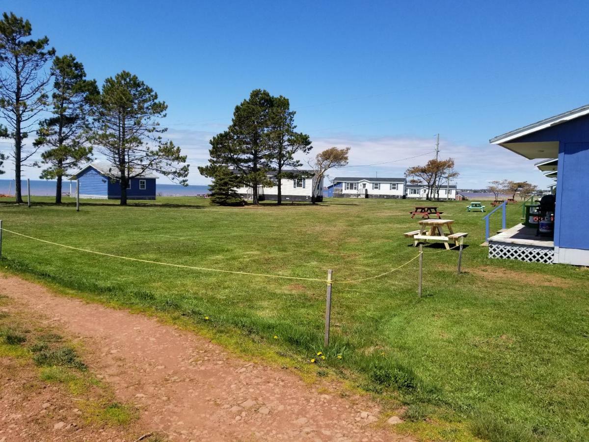 Blue Spruces Cottages Hampton Buitenkant foto